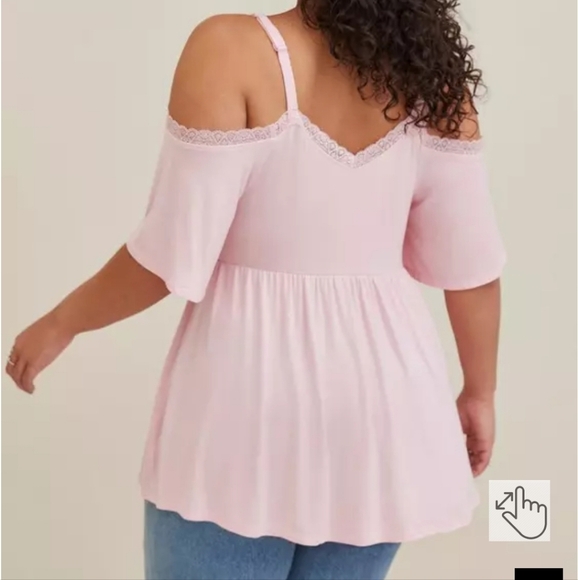 🍂🍁Torrid 3x Babydoll Super Soft Surplice Lace Trim Cold Shoulder Top - Picture 3 of 6